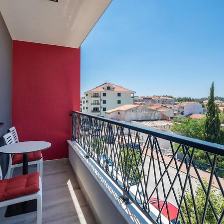 Villa Loriana Apartments Makarska Exterior foto